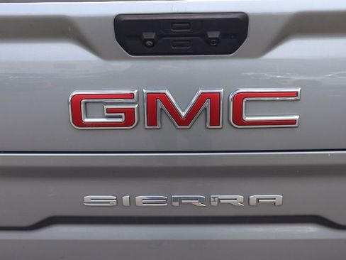 Used 2023 GMC Sierra 1500 AT4 w/ AT4 Preferred Package AWD/4WD image 31