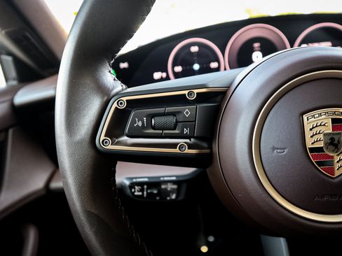 Used 2025 Porsche Taycan RWD image 19