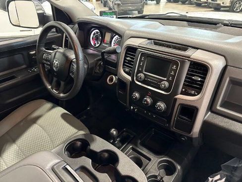 Used 2016 RAM 2500 Tradesman w/ Chrome Appearance Group image 14