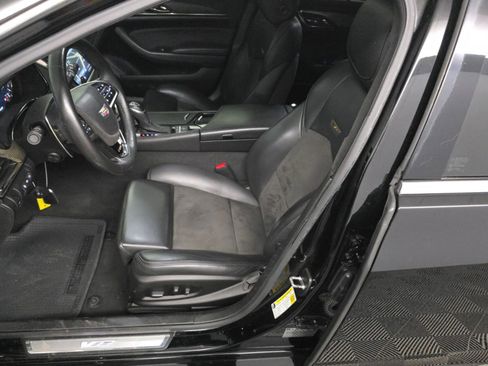 Used 2017 Cadillac CTS V w/ Luxury Package image 6