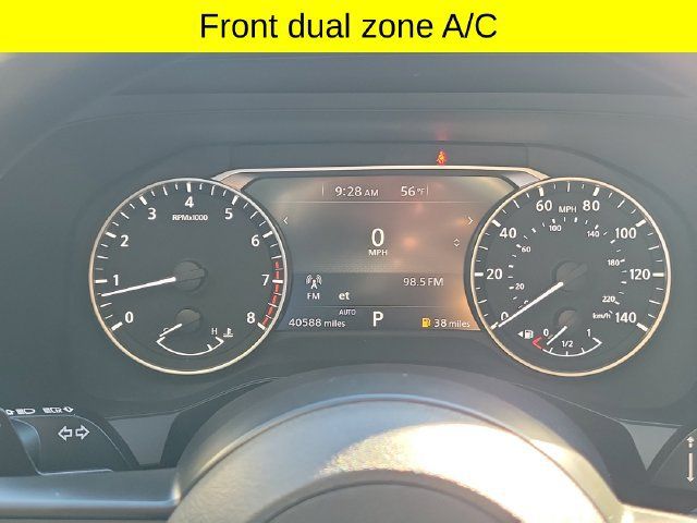 Used 2024 Nissan Pathfinder S AWD/4WD image 13