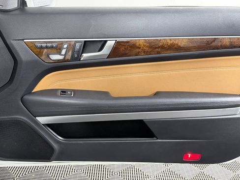 Used 2017 Mercedes-Benz E 400 Cabriolet image 36