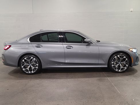 Used 2026 BMW 330i Sedan w/ Convenience Package RWD image 9