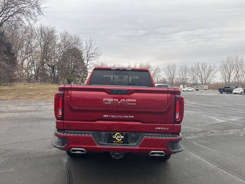 Used 2023 GMC Sierra 1500 AT4 w/ Technology Package image 4