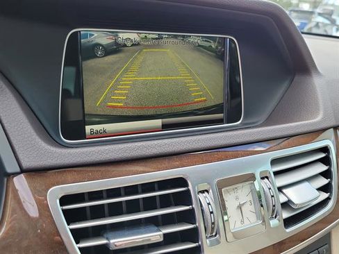 Used 2014 Mercedes-Benz E 350 Sedan image 46