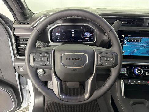 New 2026 GMC Sierra 2500 Denali Ultimate AWD/4WD image 24