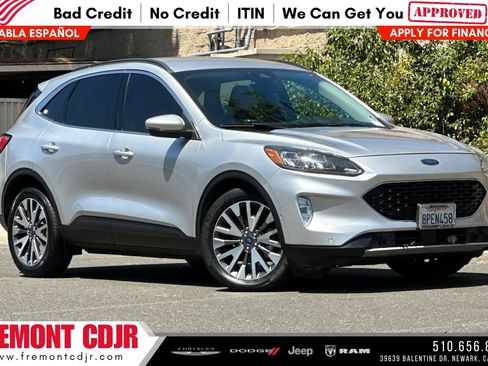 Used 2020 Ford Escape Titanium FWD image 1