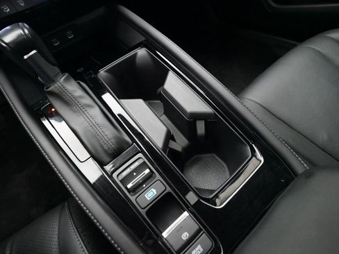 Certified 2023 Honda Accord Touring image 16