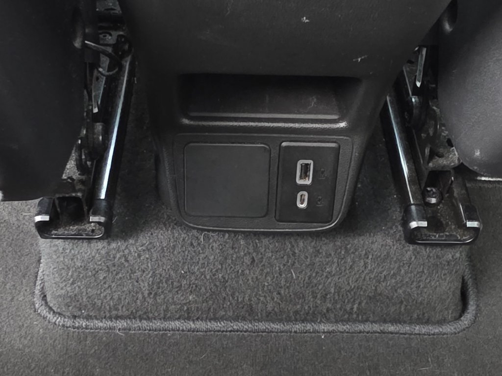 Certified 2024 Buick Encore GX Sport Touring FWD image 16