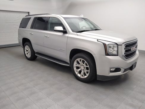 Used 2017 GMC Yukon SLT w/ Open Road Package AWD/4WD image 11