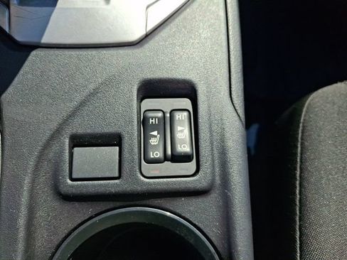 Used 2017 Subaru Impreza 2.0i Premium AWD/4WD image 33