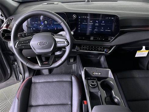 New 2026 Chevrolet Equinox RS w/ Convenience Package III image 21