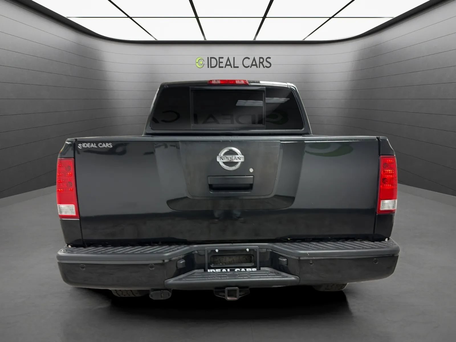 Used 2012 Nissan Titan SV w/ Sport Appearance Pkg AWD/4WD image 7