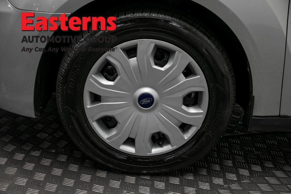Used 2022 Ford Transit Connect XLT FWD image 30