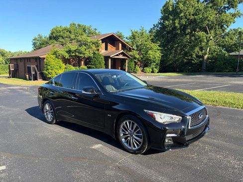 Used 2020 INFINITI Q50 Luxe w/ Cargo Package AWD/4WD image 3