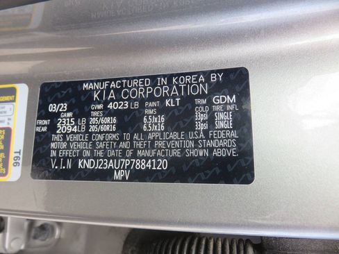 Used 2023 Kia Soul LX w/ LX Technology Package FWD image 38