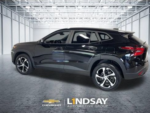 Used 2024 Chevrolet Trax RS FWD image 7