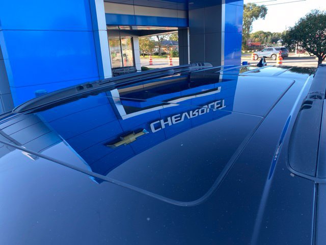 Used 2025 Chrysler Pacifica Limited FWD image 10