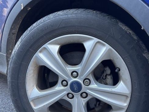 Used 2014 Ford Escape SE image 9