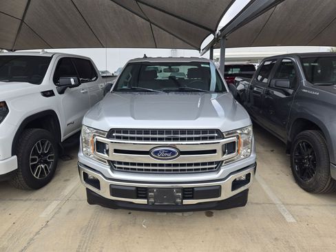Used 2019 Ford F150 XLT w/ Equipment Group 301A Mid image 4