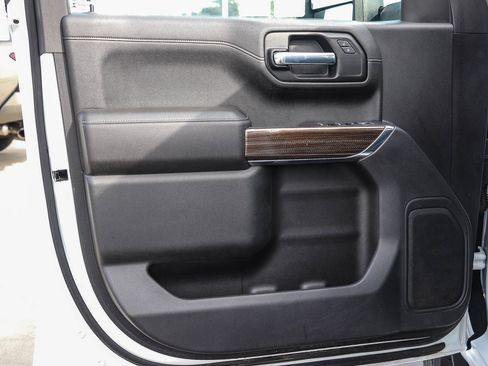 Used 2021 Chevrolet Silverado 1500 LT Trail Boss w/ Bed Protection Package image 22