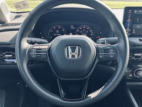 Used 2024 Honda Accord EX-L image 25