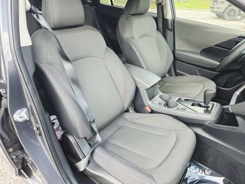 Used 2024 Subaru Crosstrek 2.0i Premium AWD/4WD image 17