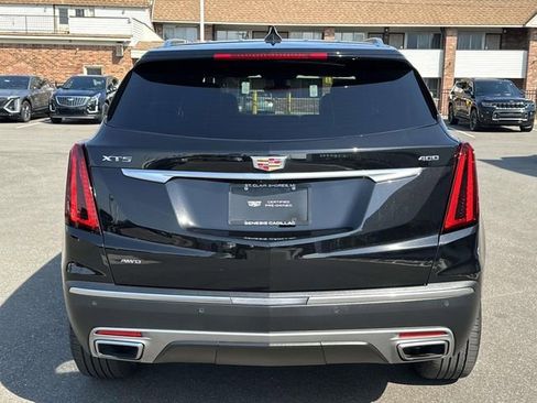 Certified 2025 Cadillac XT5 Premium Luxury w/ Technology Package AWD/4WD image 38