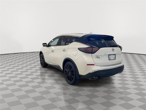 Certified 2024 Nissan Murano SL image 8