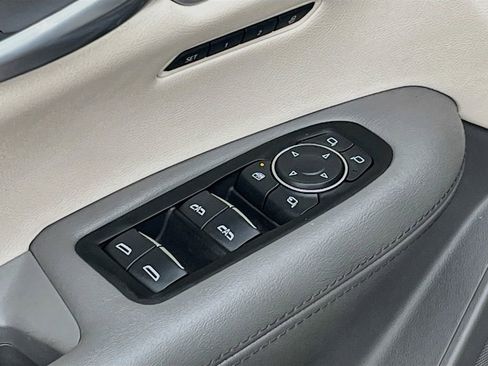 Used 2023 Cadillac XT5 Premium Luxury w/ Technology Package FWD image 18