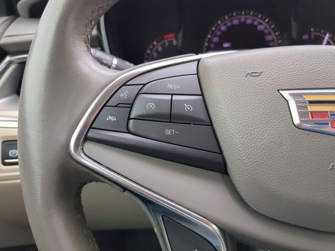 Used 2019 Cadillac XT5 Luxury image 29