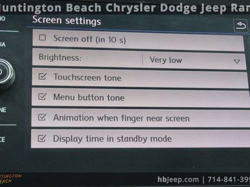 Used 2019 Volkswagen Tiguan SE w/ Panoramic Sunroof Package image 25