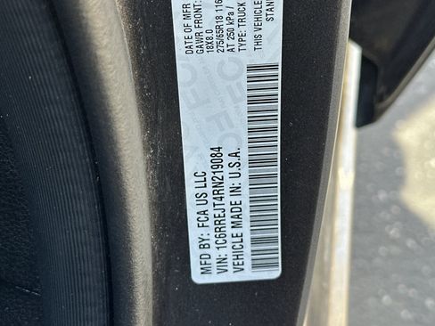 Certified 2024 RAM 1500 Laramie image 29