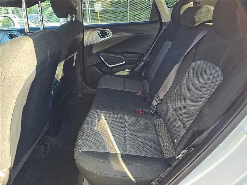 Used 2020 Kia Soul LX FWD image 15
