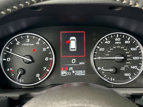 Certified 2025 Subaru Forester Premium AWD/4WD image 24