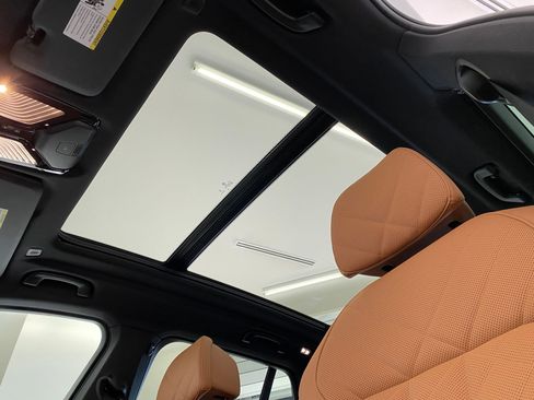 Used 2026 BMW X5 xDrive40i w/ Climate Comfort Package image 13