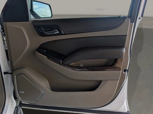 Used 2017 Chevrolet Tahoe LT RWD image 18