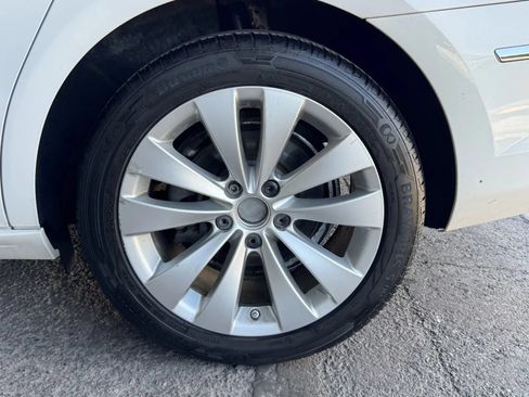 Used 2012 Volkswagen CC Sport FWD image 30
