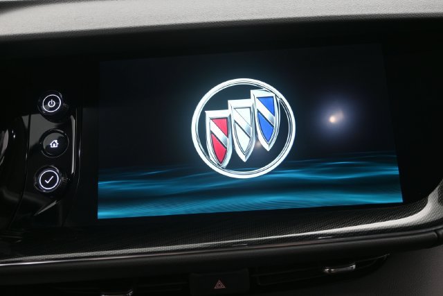 Used 2023 Buick Envision Essence AWD/4WD image 23