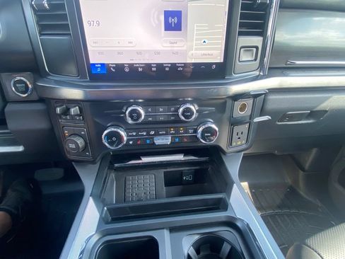 Used 2024 Ford F250 Lariat AWD/4WD image 17