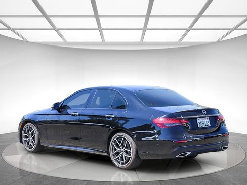 Used 2022 Mercedes-Benz E 350 Sedan image 2