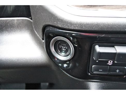 Used 2024 Chevrolet Silverado 1500 LT Trail Boss w/ Convenience Package II AWD/4WD image 21