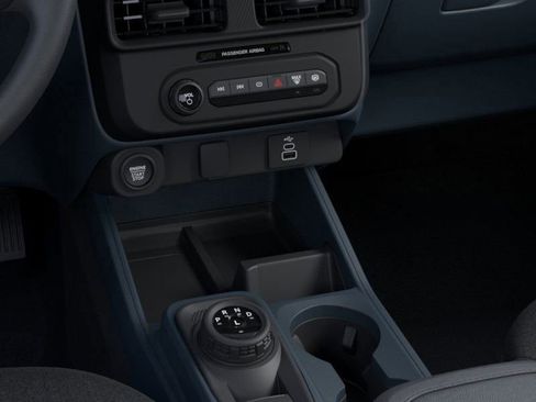 New 2025 Ford Maverick XLT w/ Black Appearance Package AWD/4WD image 16