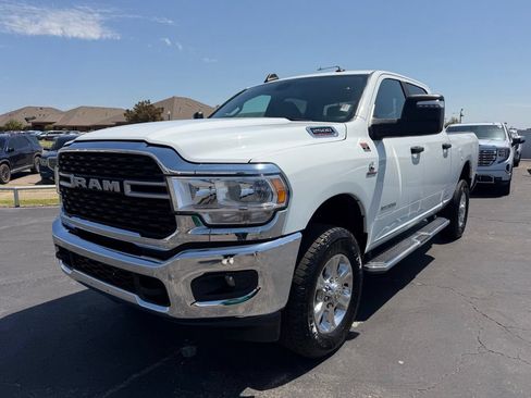 Used 2024 RAM 2500 Big Horn AWD/4WD image 10
