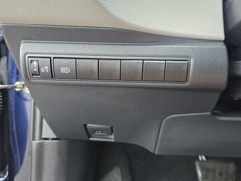 Certified 2022 Toyota Corolla LE FWD image 20