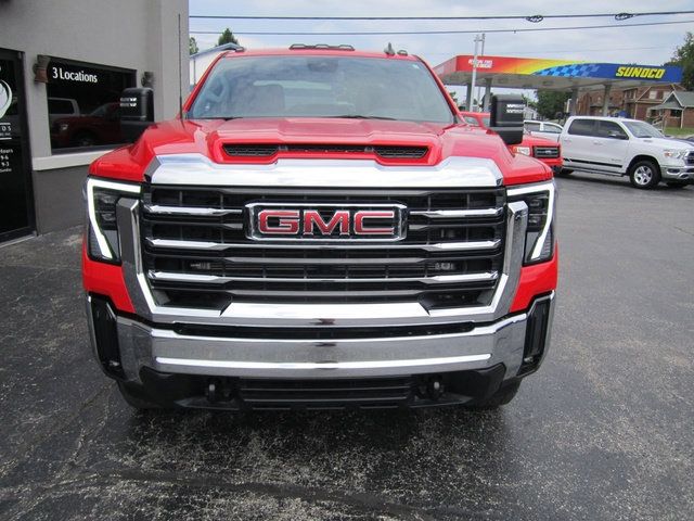 Used 2025 GMC Sierra 3500 SLE w/ SLE Convenience Package AWD/4WD image 23