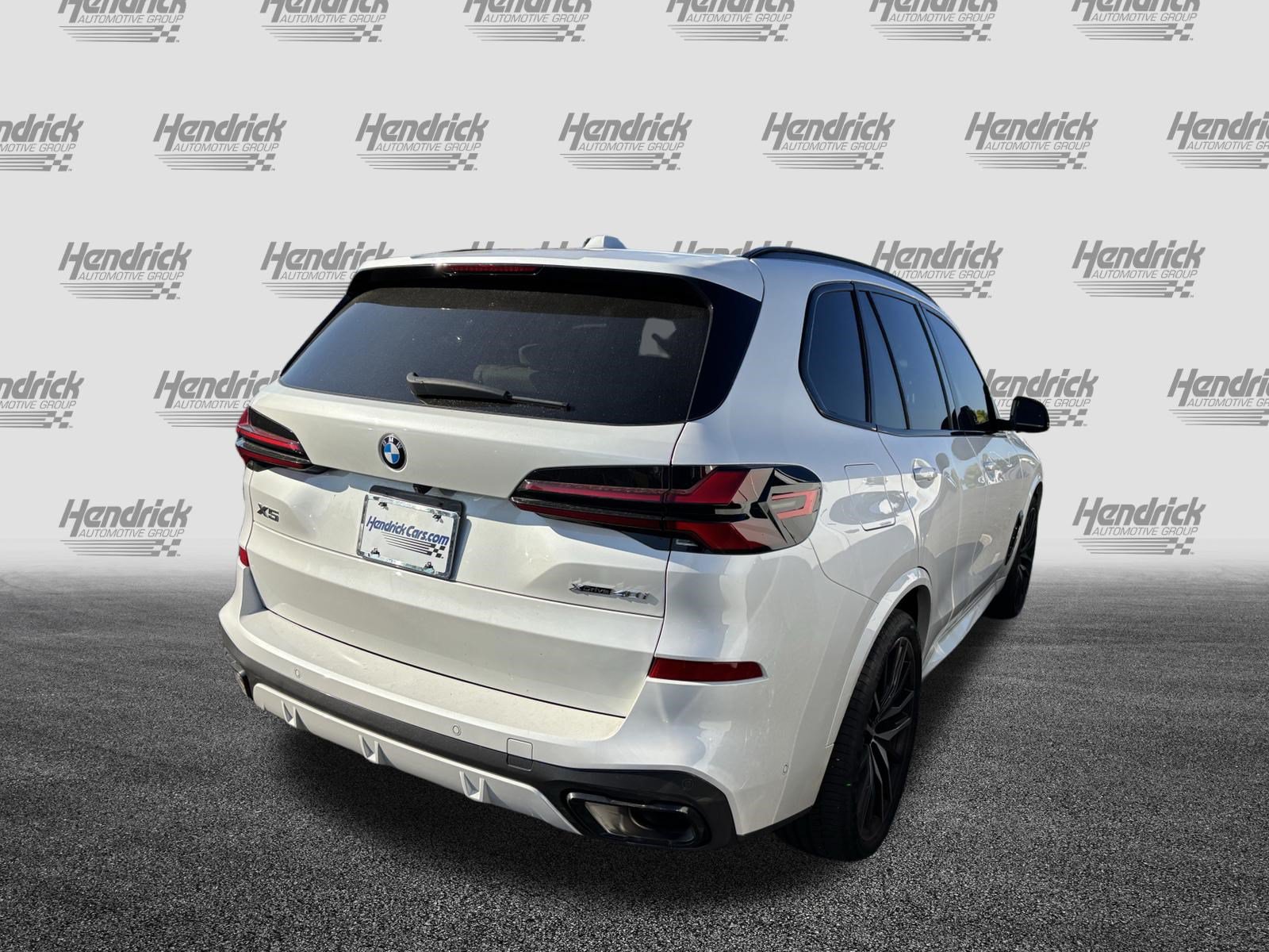 Certified 2024 BMW X5 xDrive40i w/ Executive Package AWD/4WD image 11