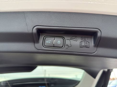 New 2026 Ford Explorer Platinum w/ LUX Leather Package image 33