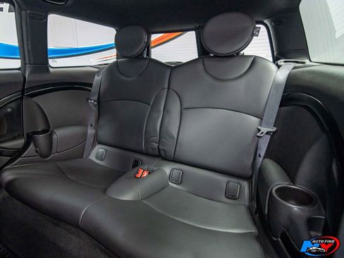 Used 2013 MINI Cooper Clubman S image 17