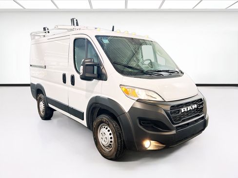 Used 2025 RAM ProMaster 1500 w/ Convenience Group image 3